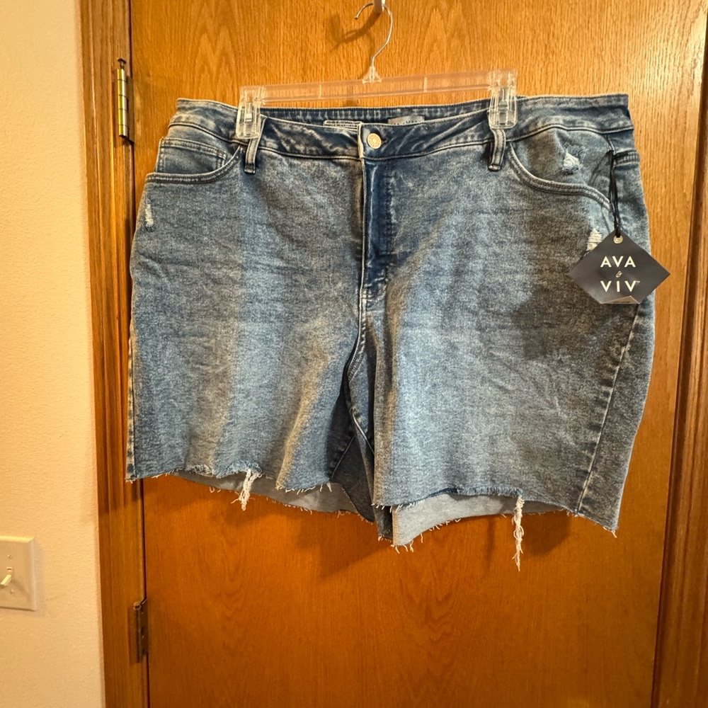 AVA & VIV Women's Distressed Denim Shorts – Blue